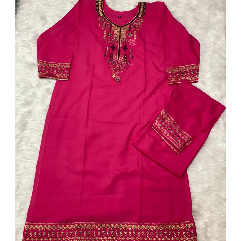 Two Piece Kashmiri Kurti Set - Image 3